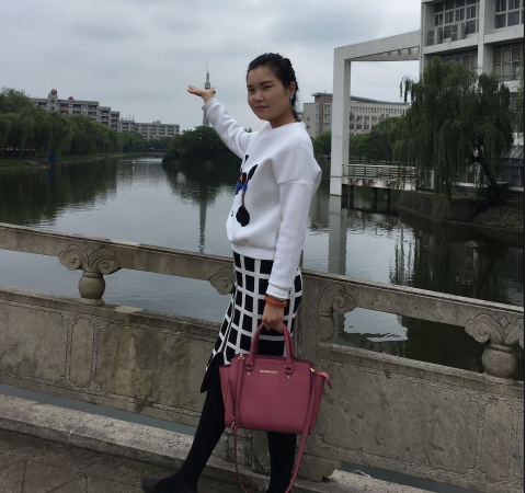 庆祝第33个教师节暨我校优秀教师风采展-湖北商贸学院