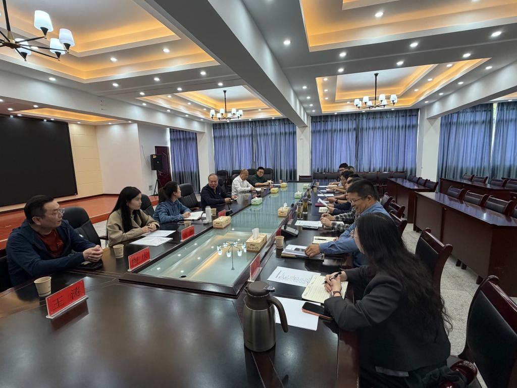 我校赴恩施职业技术学院开展专业建设交流活动